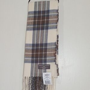 D&Y Softer than Cashmere 100% acrylic scarf